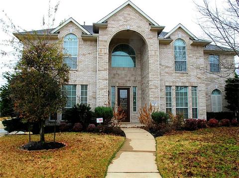 8635 Sparkling Springs Dr