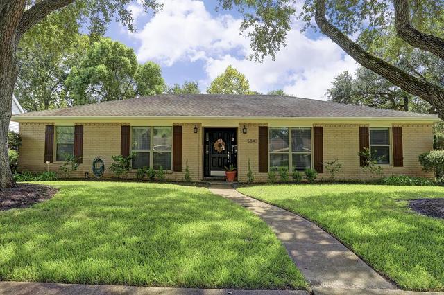 5843 Rutherglenn Dr