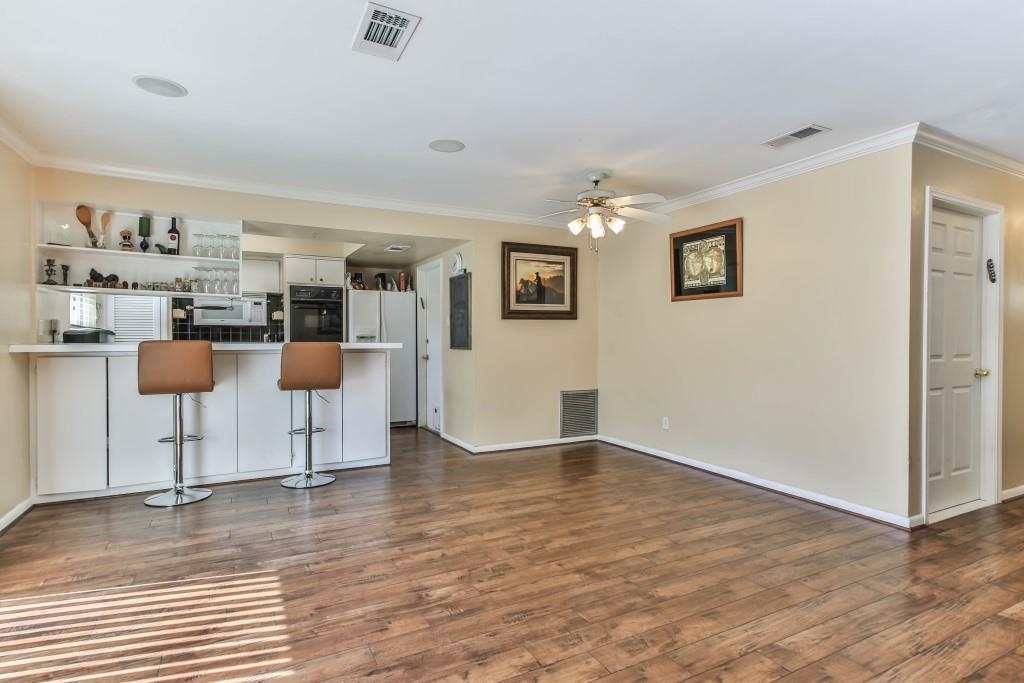 5511 Kuldell Dr