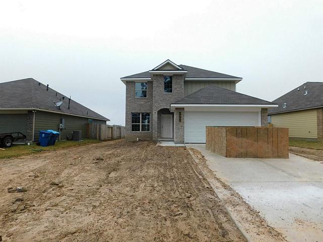 3028 Golden Current Ln