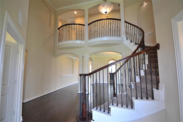 2002 Boulder Ridge Dr