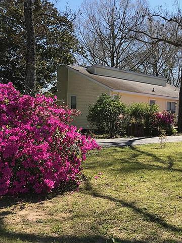 158 Snug Harbor Dr