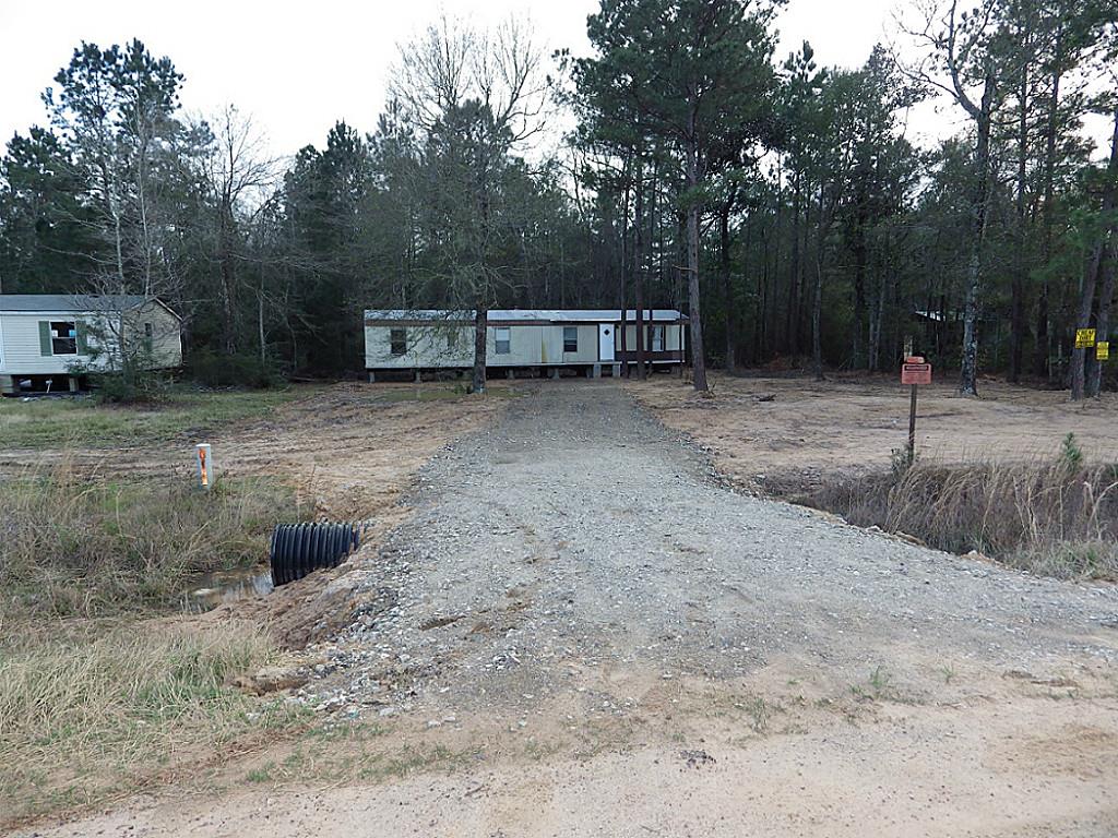 342 Lakeshore Dr