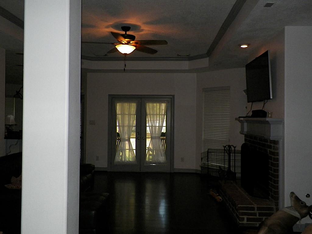 911 S Commons View Dr