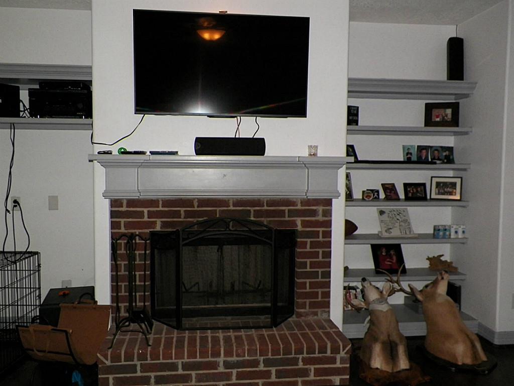 911 S Commons View Dr