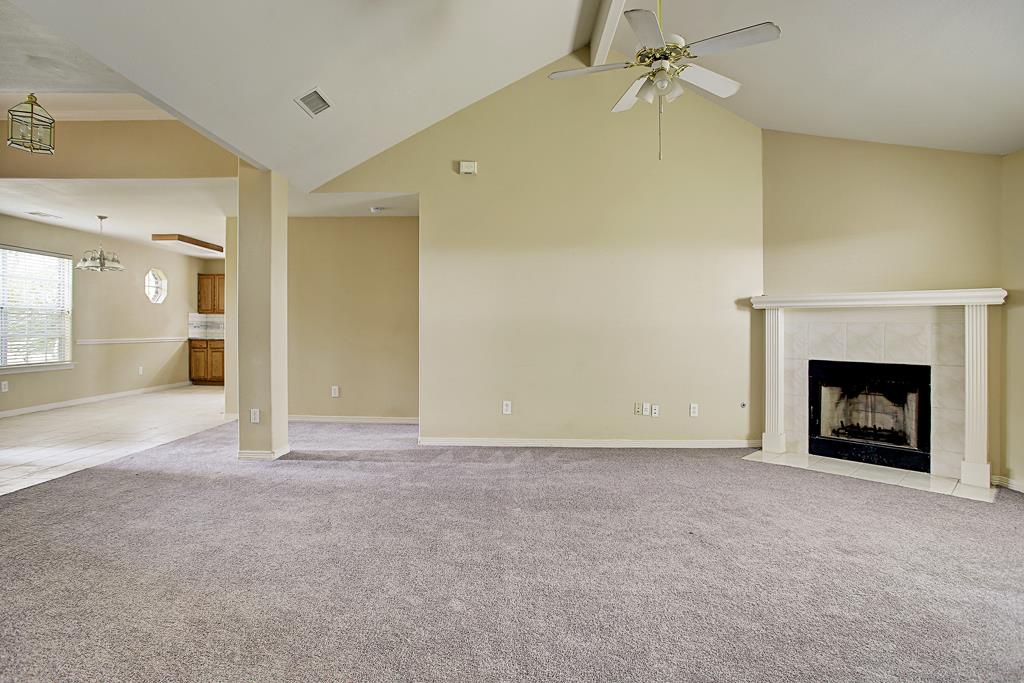 20514 Fox Haven Ln