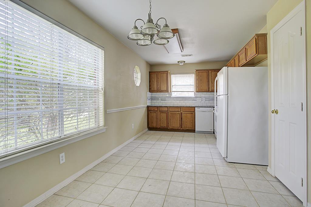20514 Fox Haven Ln