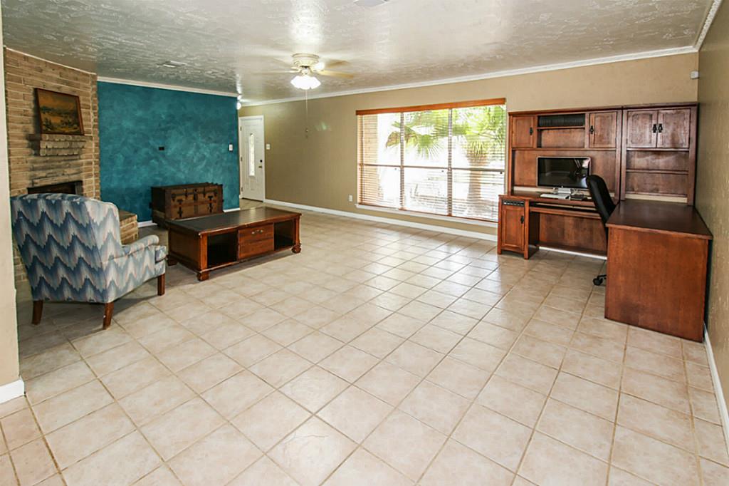 8331 Poplar Rdg