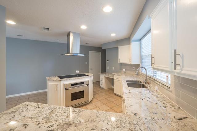 21812 Highland Glade Ct