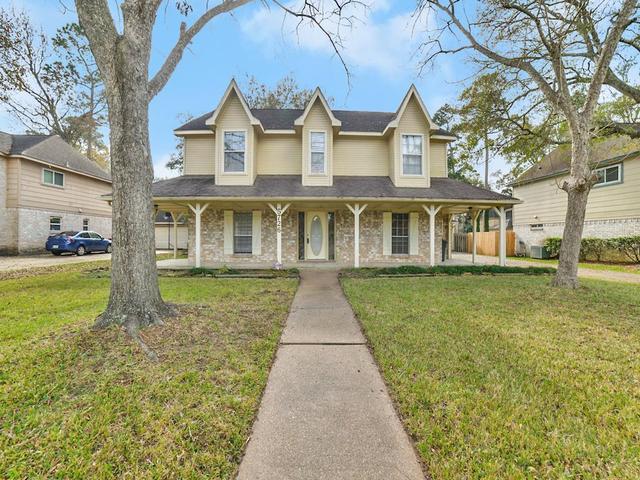5726 Upper Lake Dr