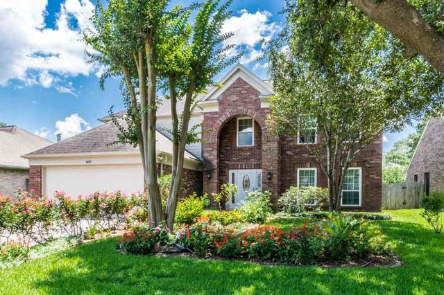 7414 Echo Pines Dr