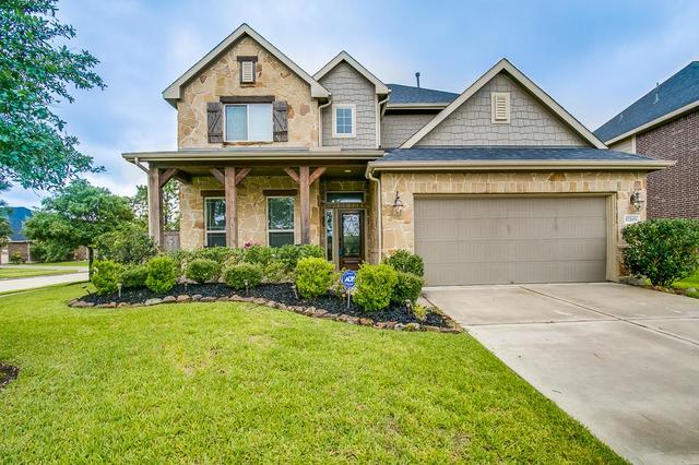 12715 Waterbury Edge Ln