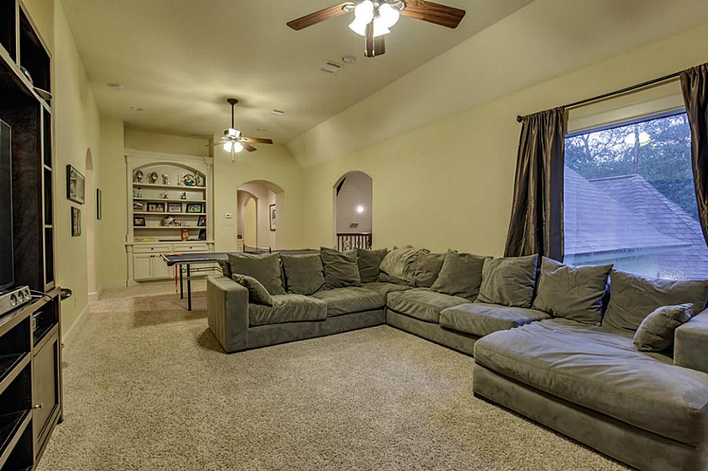 For Sale: 10703 Clubhouse Cir Magnolia, TX 77354
