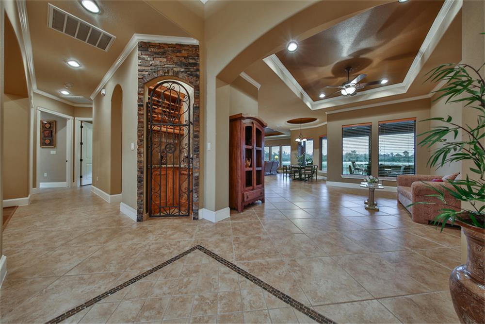 3 Waterstone Ct