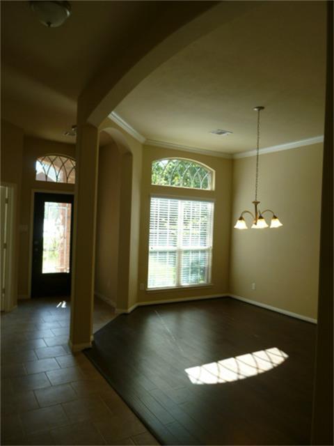 13414 Raintree Dr