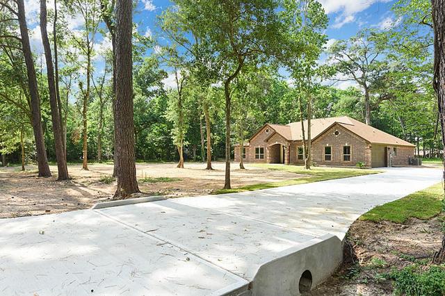 23458 Fauburg Dr