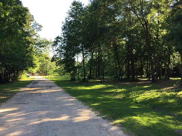 23458 Fauburg Dr