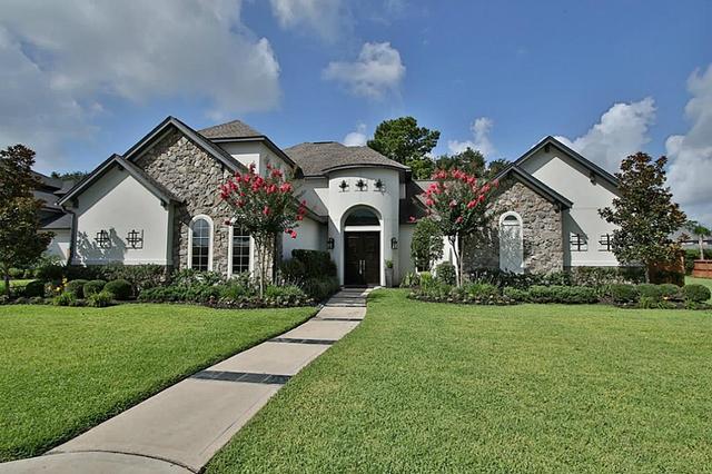 13602 Rollins Green Ln