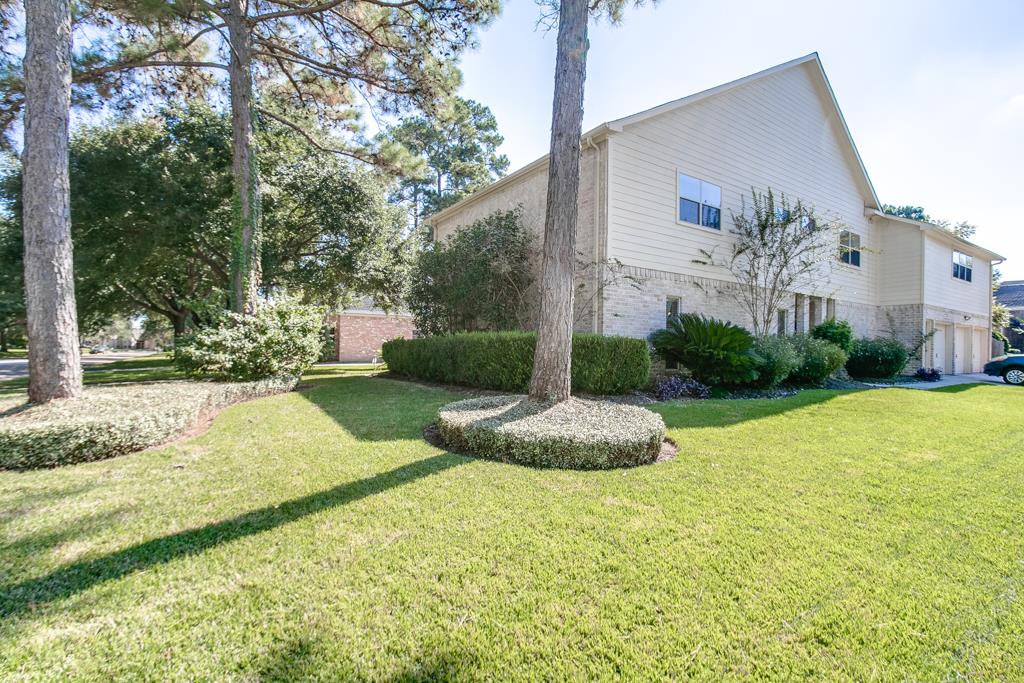 12431 Exbury Ct
