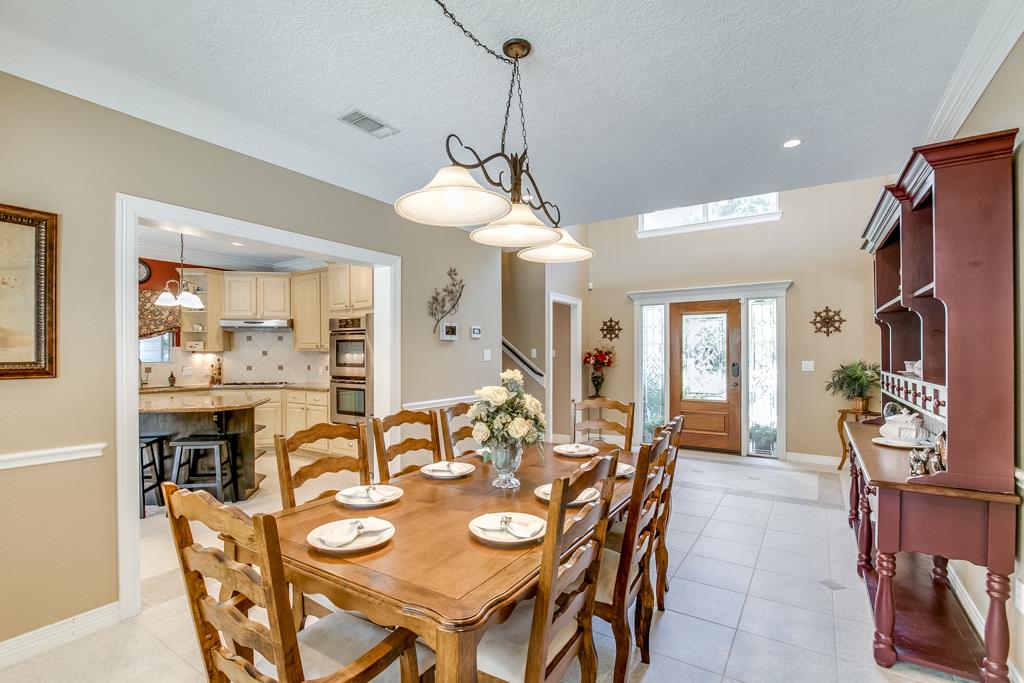 12431 Exbury Ct