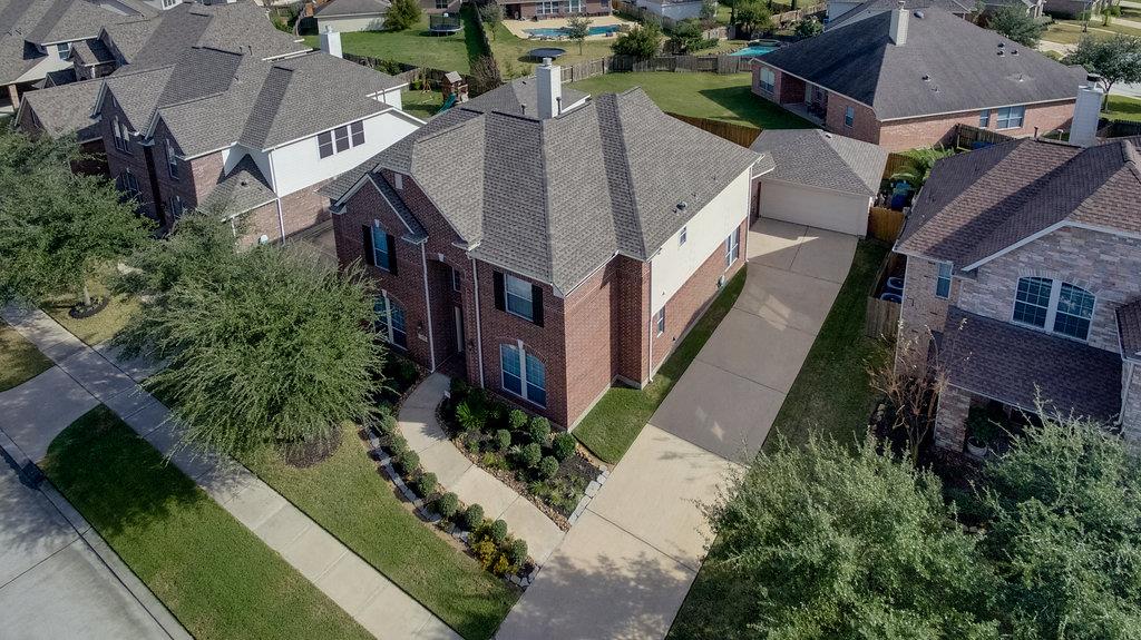 6111 Valhalla Dr