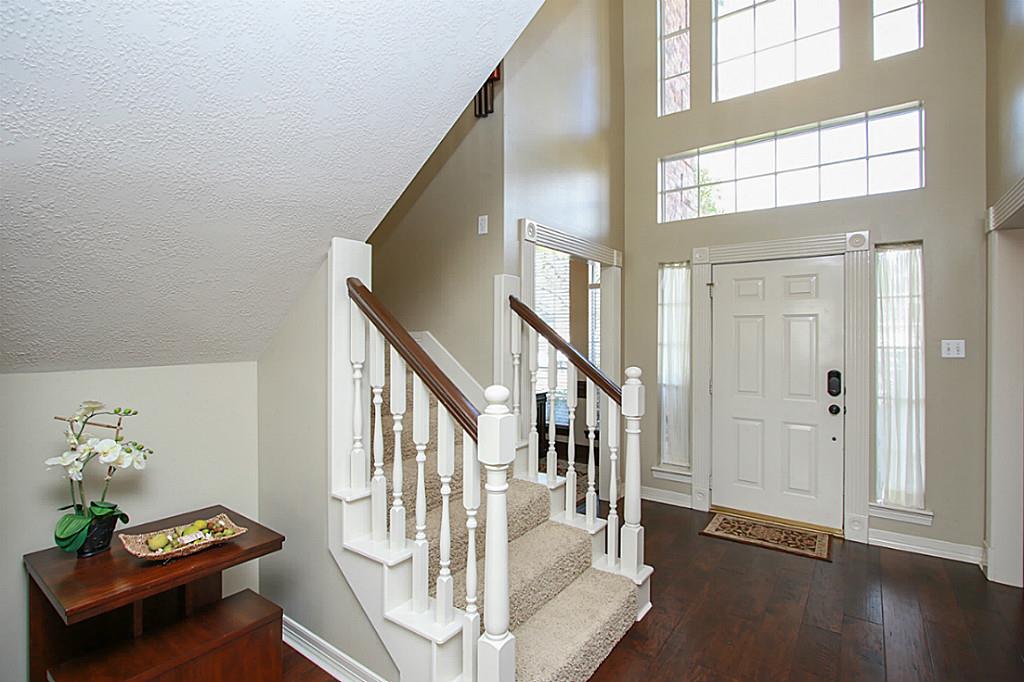 7931 Theiss Hill Dr