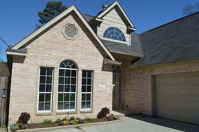 3318 Falling Leaf Ln