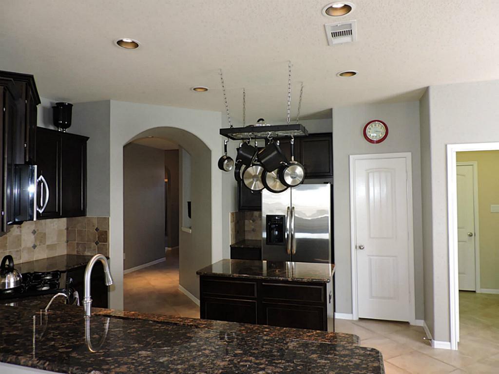 1070 Cedar Lake Ct