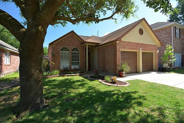 15230 Cedar Cir