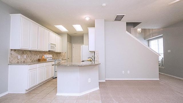 15230 Cedar Cir