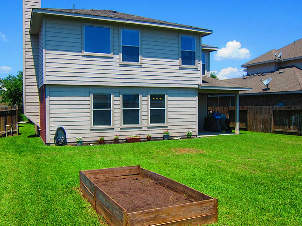 For Sale: 31714 Regal Park Ct Conroe, TX 77385