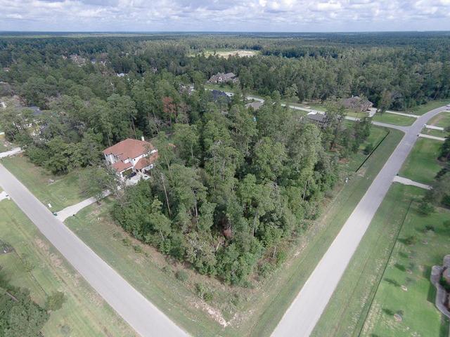 28111 Whispering Maple Way