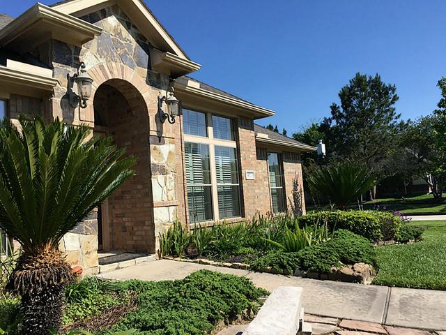28422 Lockeridge Creek Dr