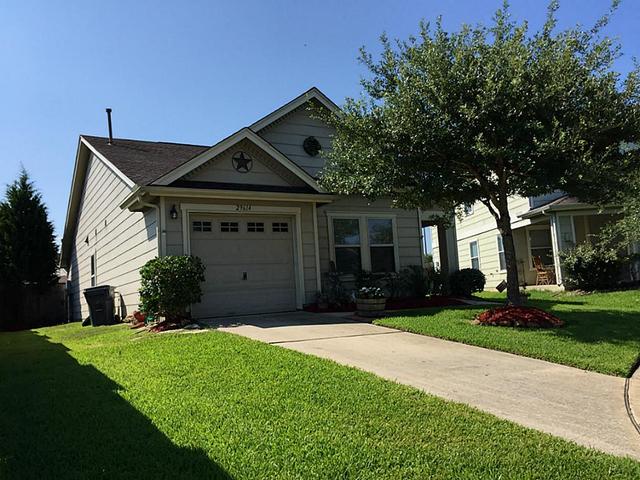 3338 Legends Creek Dr