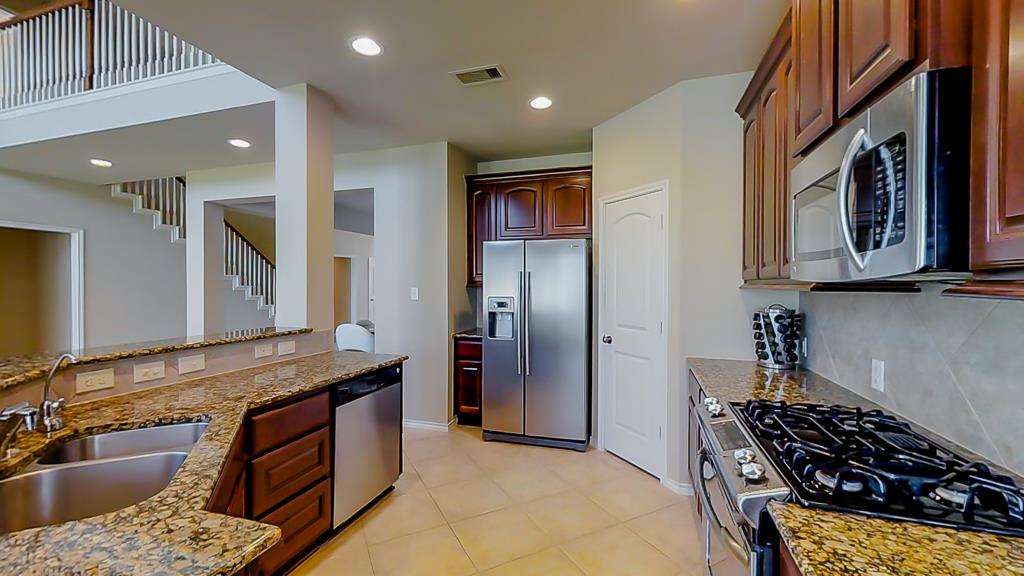 1326 Laura Hills Ln