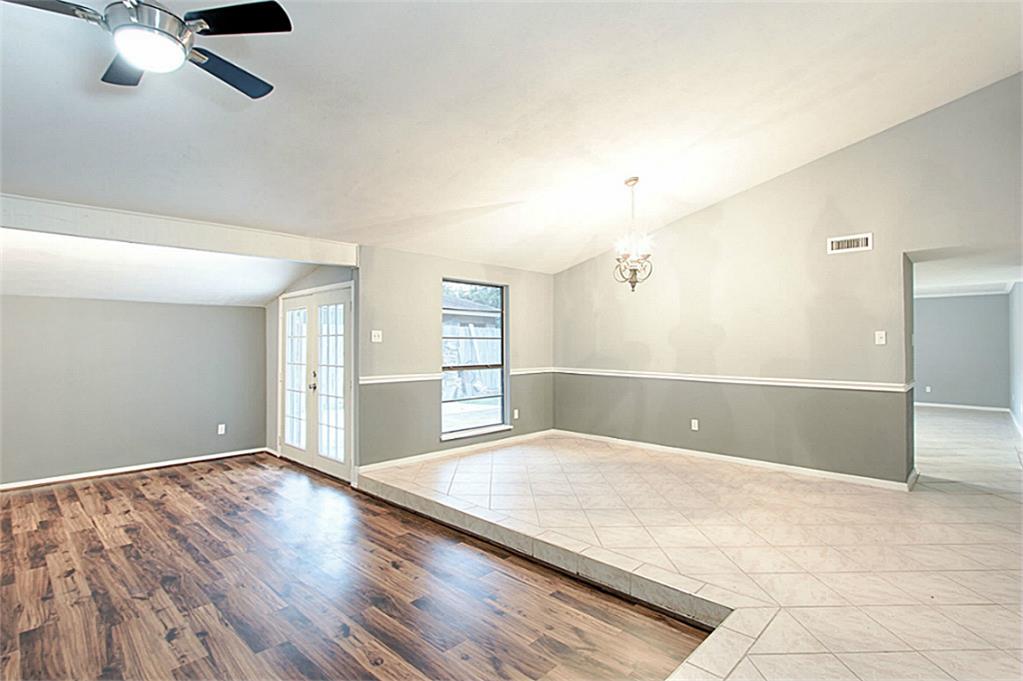 3911 Postwood Dr