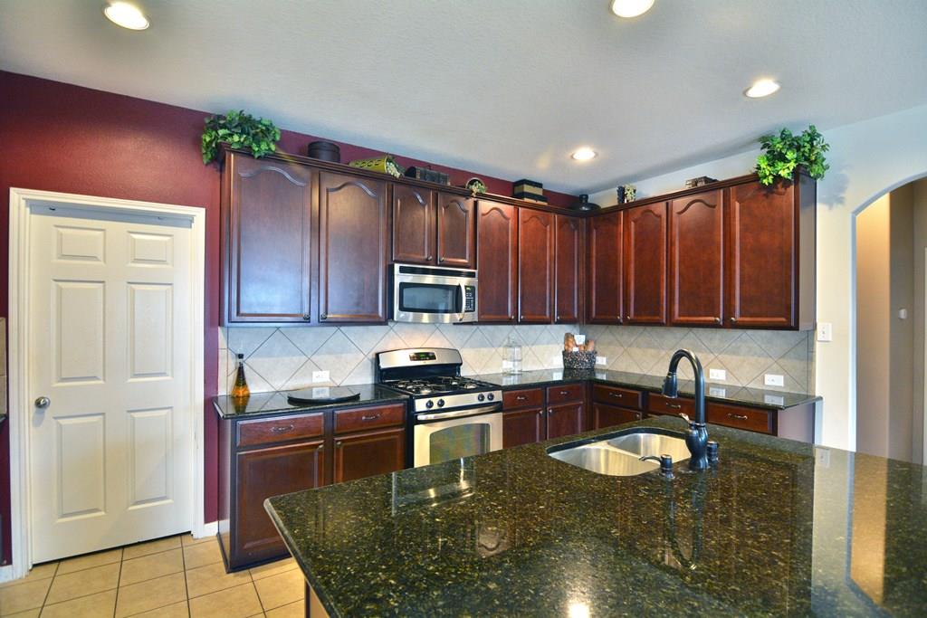 For Sale: 9742 Rich Mountain Ct Humble, TX 77396