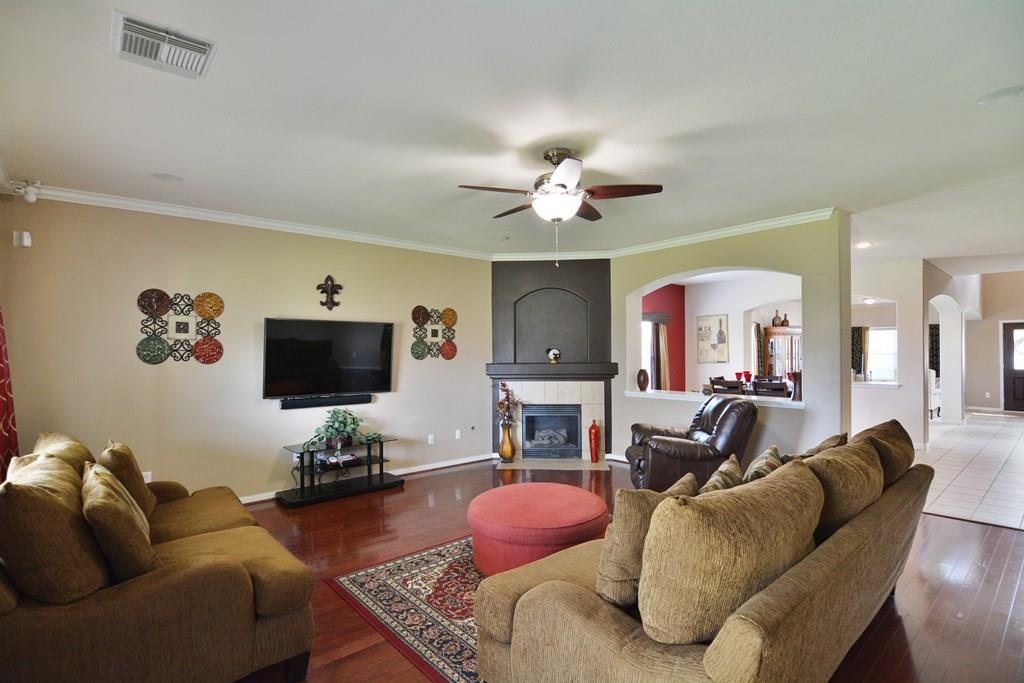 For Sale: 9742 Rich Mountain Ct Humble, TX 77396