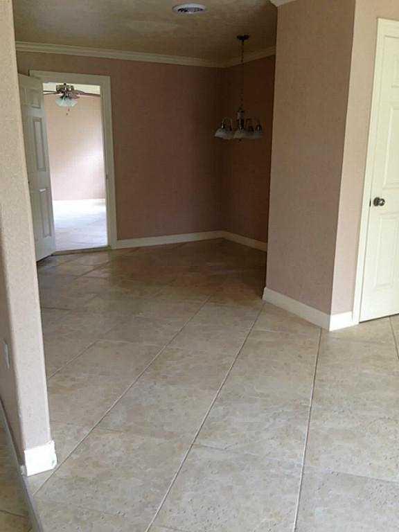 For Sale: 4916 Tamarisk St Bellaire, TX 77401