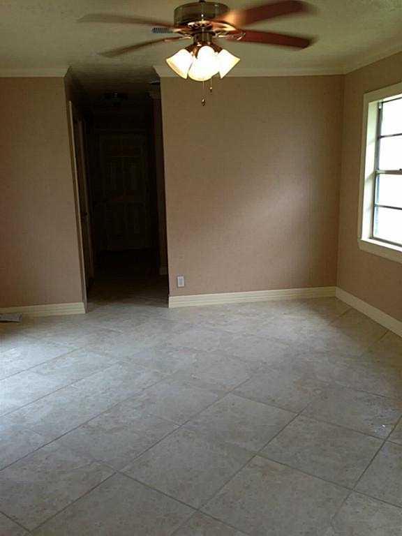 For Sale: 4916 Tamarisk St Bellaire, TX 77401