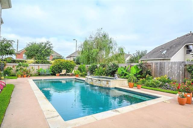 21131 Maybrook Manor Ln