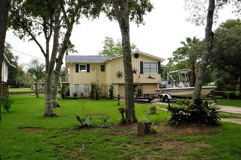 2421 Gulfview