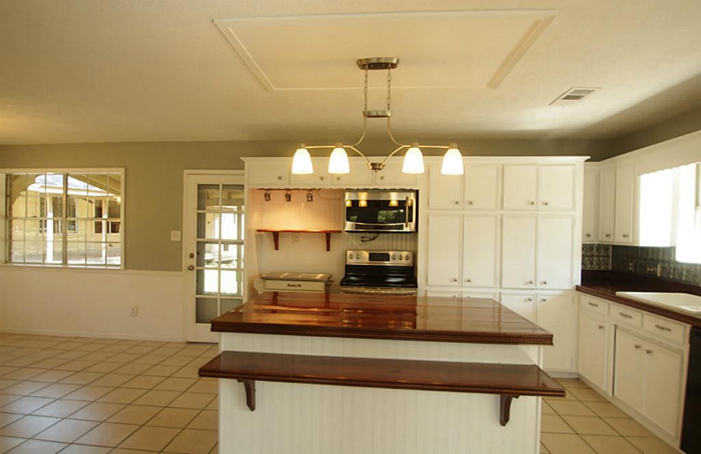 410 Sikes Rd