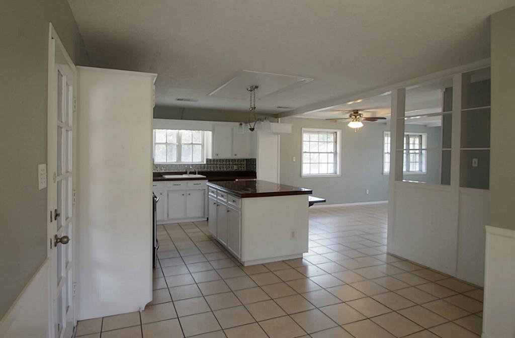410 Sikes Rd