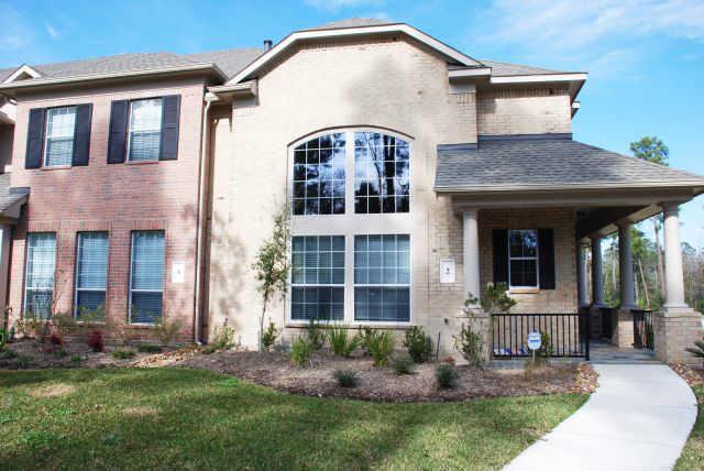 17803 Avalon Point Ct