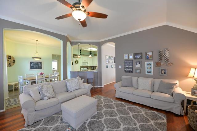 8407 Windy Thicket Ln
