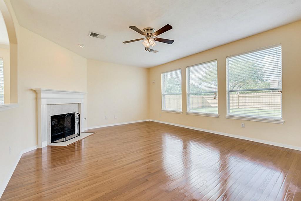For Sale: 21326 W Pebble Pine Trl Cypress, TX 77433