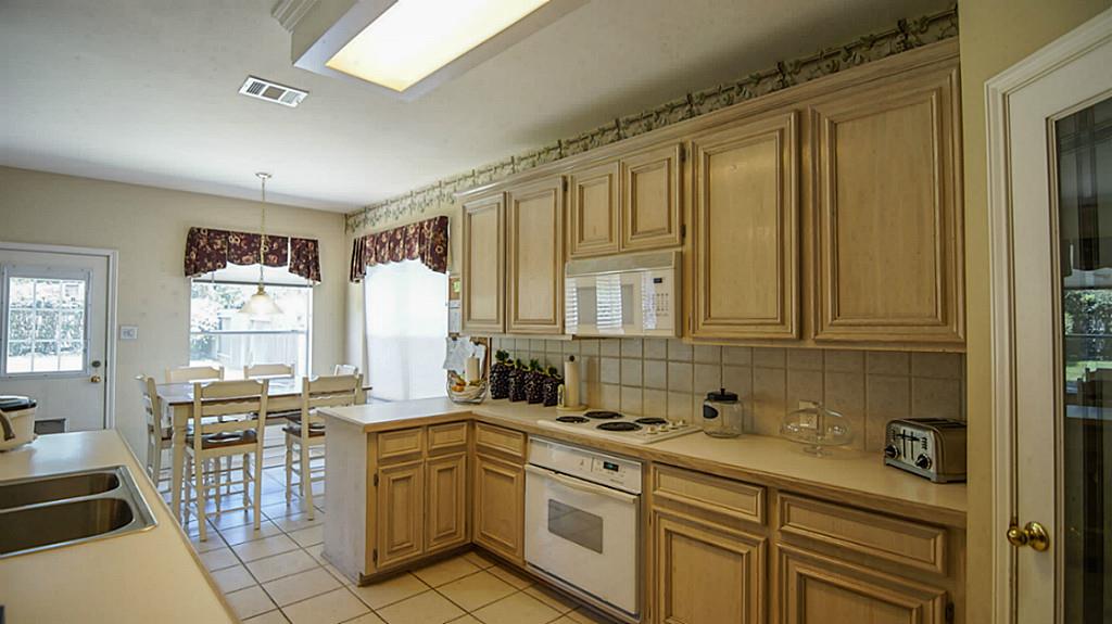 15519 Pine Valley Trl