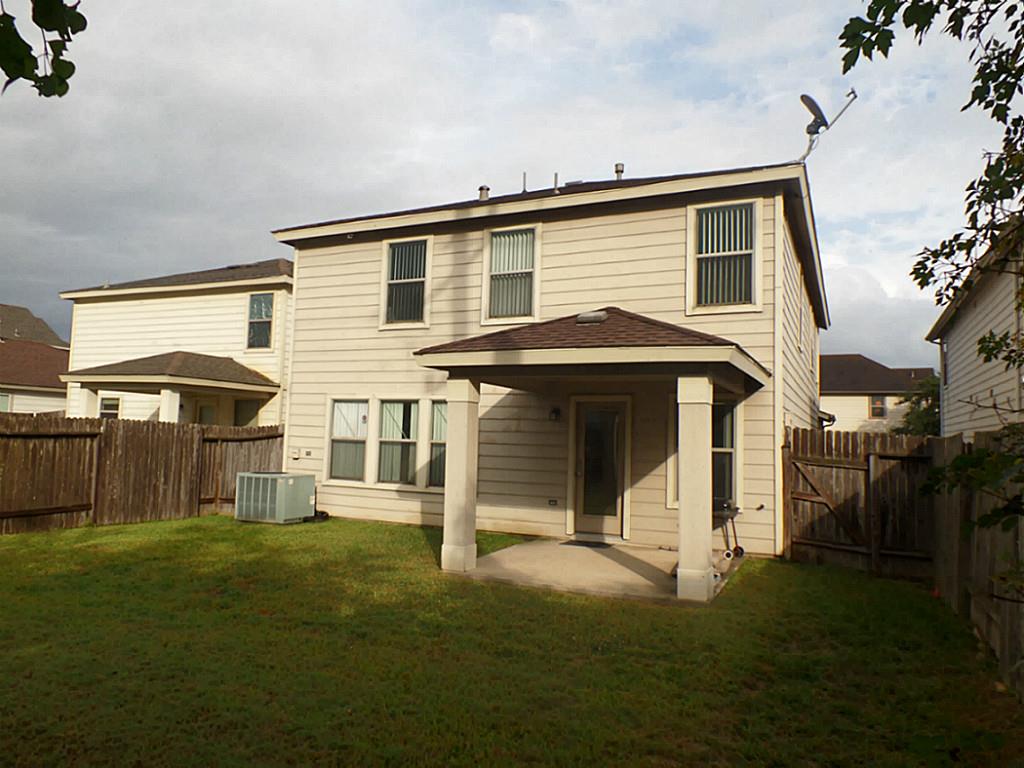 7623 Cypress Edge Dr