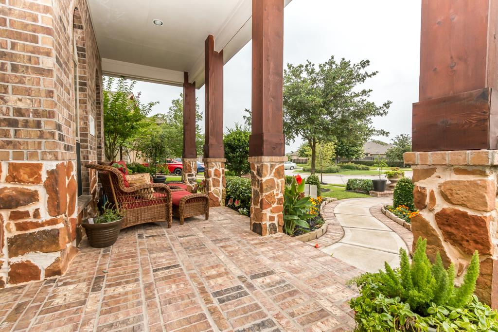 12210 Cove Bluff Ct
